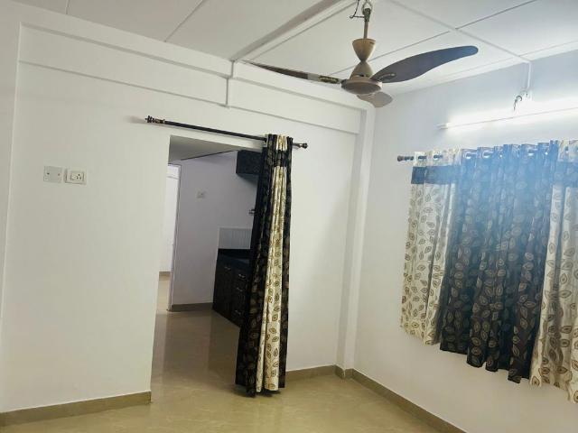 Rental | 1 BHK + 470 Sq.Ft. Apartment in Rocky Rock View Apartment