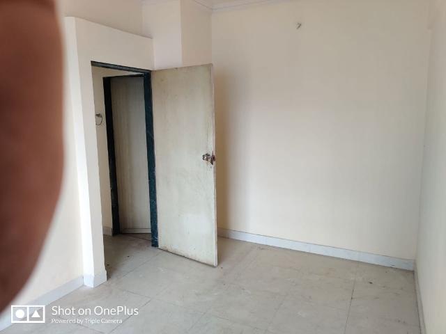 Rental | 1 BHK 472 Sq.Ft. Apartment in Maitri Icon