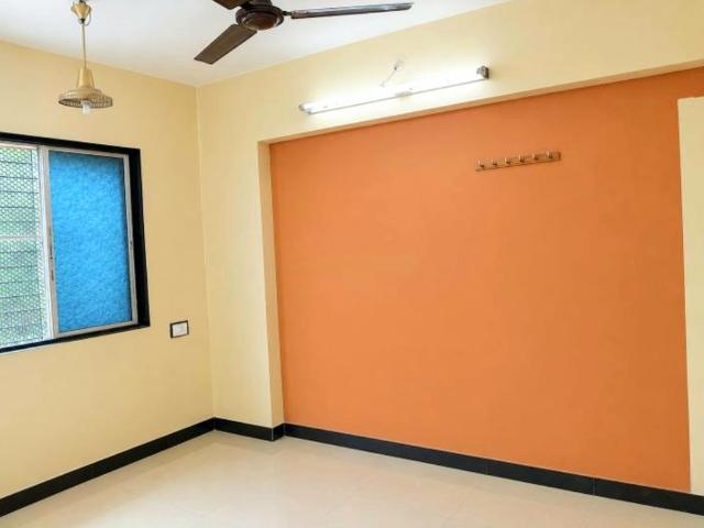 Rental | 1 BHK 500 Sq.Ft. Apartment in Veena Nagar CHS
