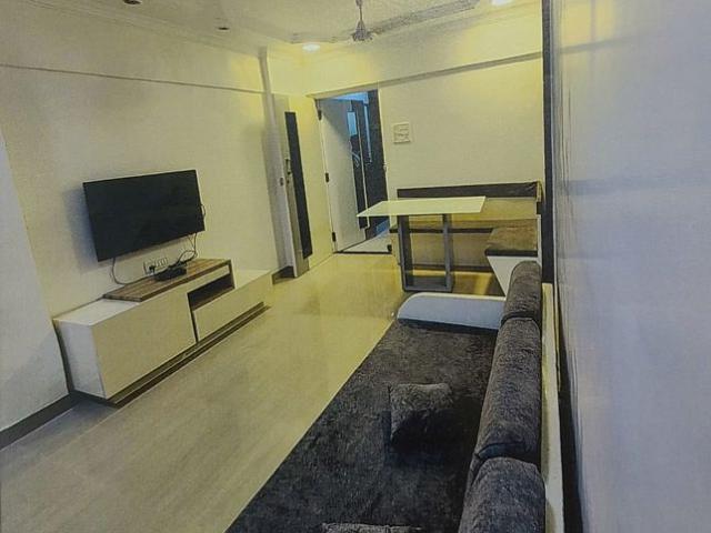 Rental | 1 BHK 500 Sq.Ft. Apartment in Adelphi Apartment