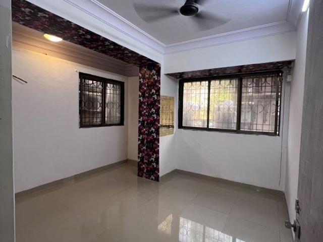 Rental | 1 BHK + 500 Sq.Ft. Apartment in Bandra West