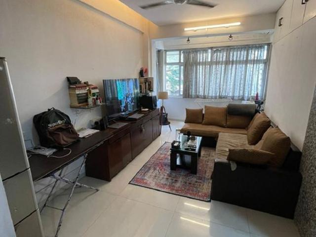 Rental | 1 BHK + 500 Sq.Ft. Apartment in Bandra West