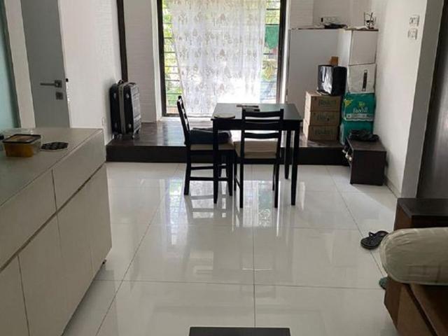 Rental | 1 BHK + 500 Sq.Ft. Apartment in Bandra West