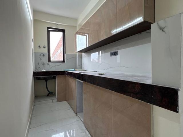 Rental | 1 BHK + 500 Sq.Ft. Apartment in Chattarpur