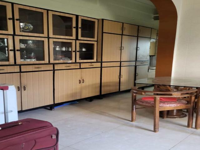 Rental | 1 BHK 500 Sq.Ft. Apartment in Dadar East
