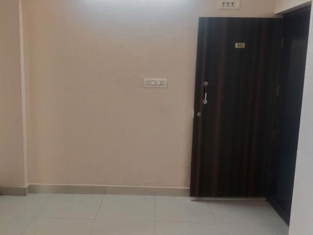 Rental | 1 BHK + 500 Sq.Ft. Apartment in Keerthana Residency