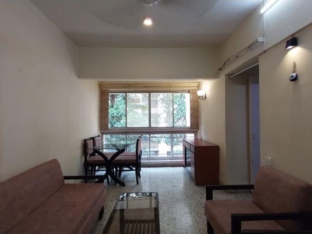 Rental | 1 BHK 500 Sq.Ft. Apartment in Lokhandwala House