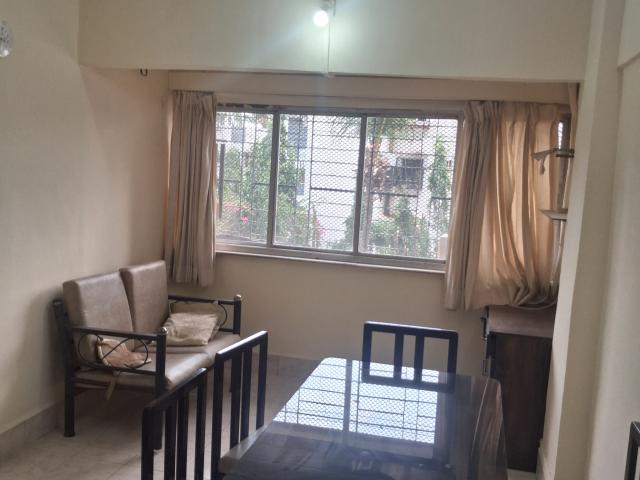 Rental | 1 BHK 500 Sq.Ft. Apartment in Manish Sun Flower Apartment