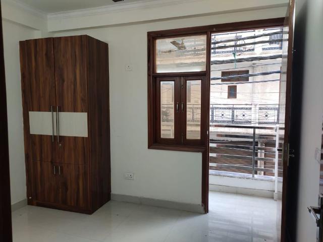 Rental | 1 BHK 500 Sq.Ft. Apartment in Panchsheel Vihar