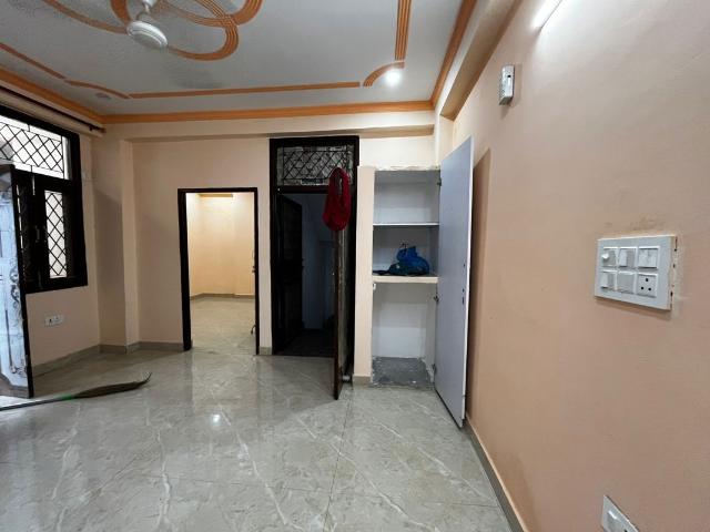 Rental | 1 BHK 500 Sq.Ft. Apartment in Saket