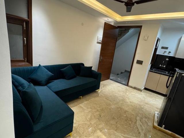 Rental | 1 BHK 500 Sq.Ft. Apartment in Saket