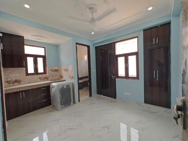 Rental | 1 BHK 500 Sq.Ft. Apartment in Saket
