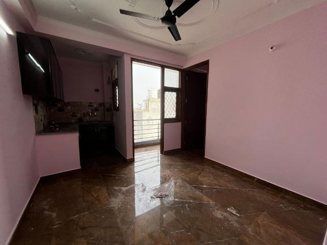 Rental | 1 BHK 500 Sq.Ft. Apartment in Saket