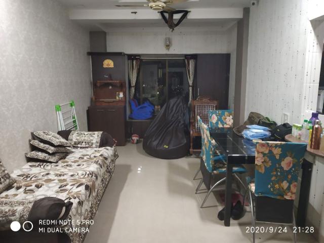 Rental | 1 BHK + 500 Sq.Ft. Apartment in Sapphire Lakeside
