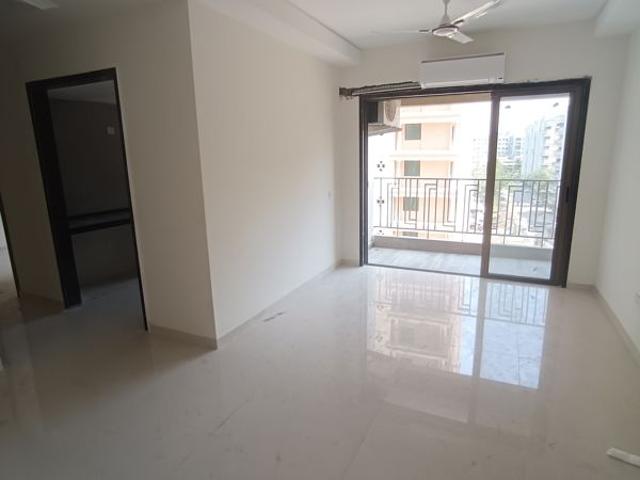 Rental | 1 BHK 519 Sq.Ft. Apartment in Regency Antilia Phase V Avana