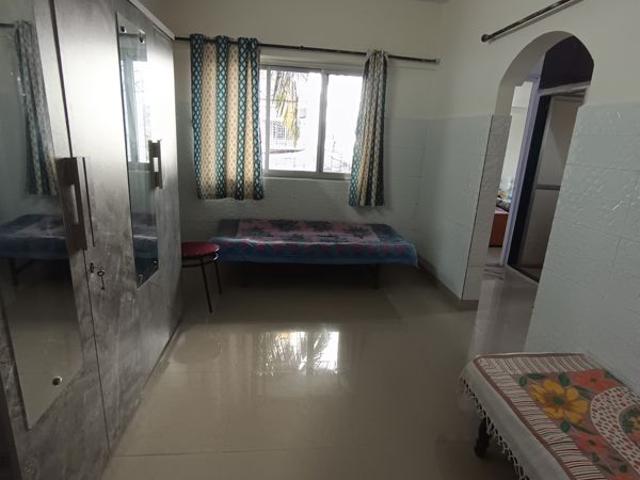 Rental | 1 BHK 525 Sq.Ft. Apartment in Kamlesh Apartment