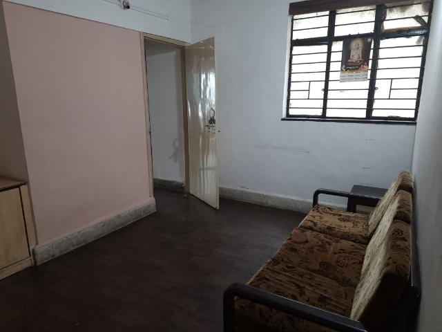 Rental | 1 BHK 557 Sq.Ft. Apartment in Gujrat Colony