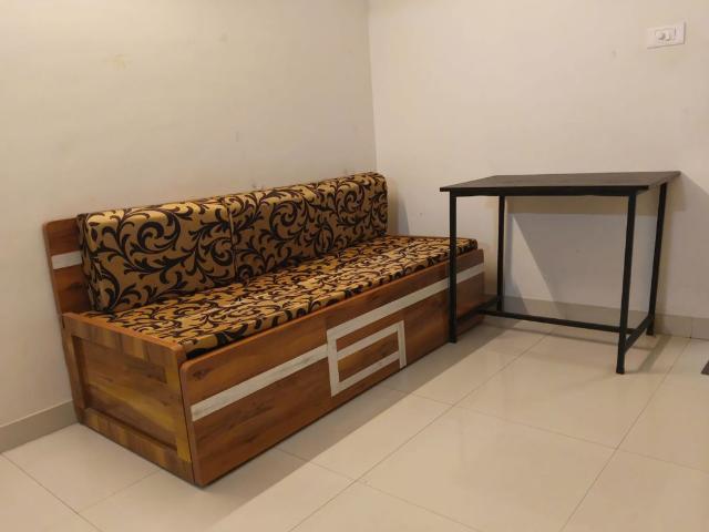 Rental | 1 BHK + 550 Sq.Ft. Apartment in Gera Shrishti