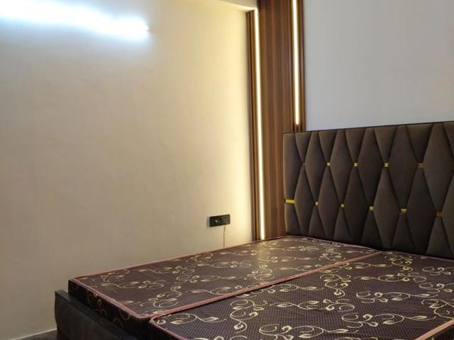 Rental | 1 BHK 550 Sq.Ft. Apartment in Maidan Garhi