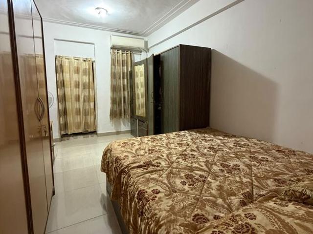 Rental | 1 BHK + 550 Sq.Ft. Apartment in Maker Arcade