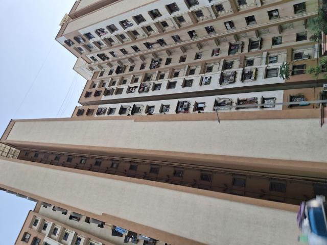 Rental | 1 BHK 550 Sq.Ft. Apartment in Megh Malhar Co op Housing Society