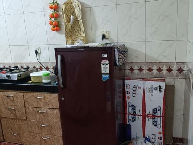 Rental | 1 BHK + 550 Sq.Ft. Apartment in Om Shanti Complex
