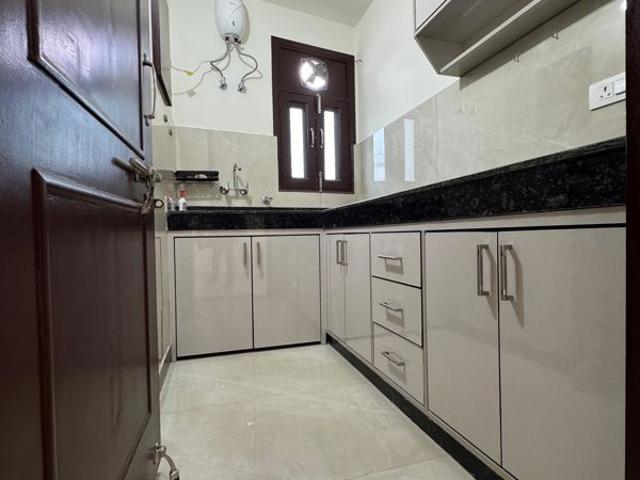Rental | 1 BHK + 550 Sq.Ft. Apartment in Palm Residency Chhatarpur