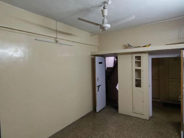 Rental | 1 BHK 560 Sq.Ft. Apartment in Erandavane CHS