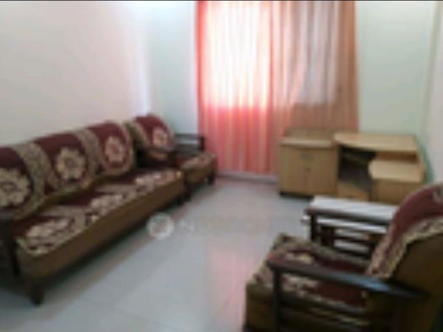 Rental | 1 BHK 560 Sq.Ft. Apartment in Krushnanjani Apartment