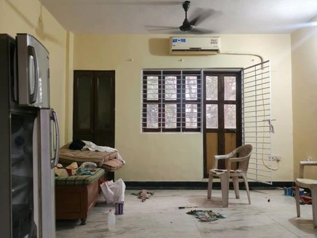 Rental | 1 BHK 560 Sq.Ft. Apartment in Suryodaya Apartments