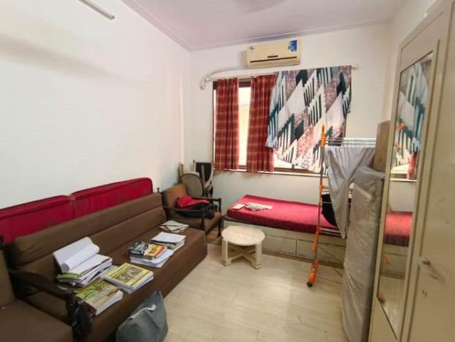 Rental | 1 BHK 570 Sq.Ft. Apartment in Colaba