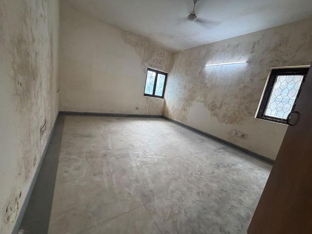 Rental | 1 BHK 570 Sq.Ft. Apartment in Sainik Farm