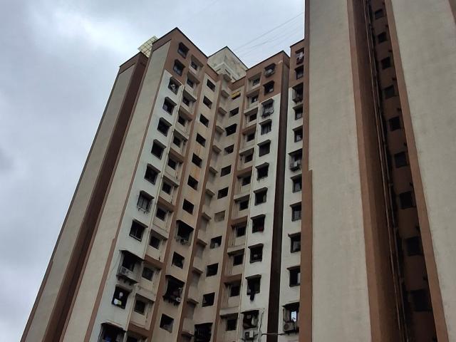 Rental | 1 BHK 583 Sq.Ft. Apartment in Megh Malhar Co op Housing Society