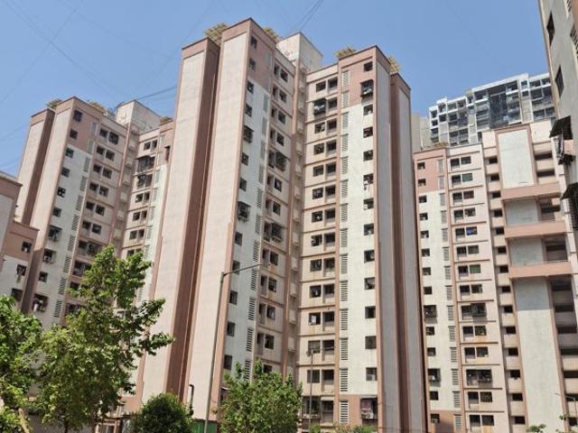 Rental | 1 BHK 590 Sq.Ft. Apartment in Megh Malhar Co op Housing Society