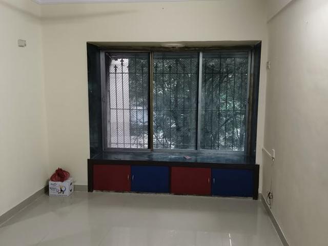 Rental | 1 BHK 600 Sq.Ft. Apartment in Vedant Complex CHS