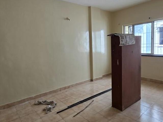Rental | 1 BHK 600 Sq.Ft. Apartment in Amar Tower