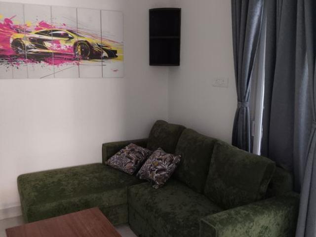 Rental | 1 BHK 600 Sq.Ft. Apartment in Deepa Mansion