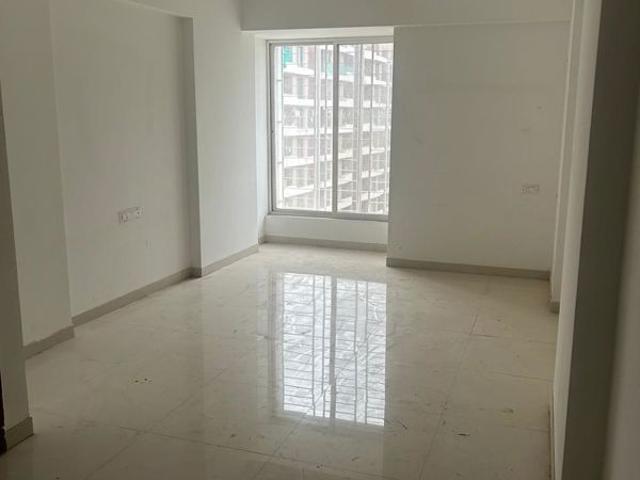 Rental | 1 BHK + 600 Sq.Ft. Apartment in Dhanori