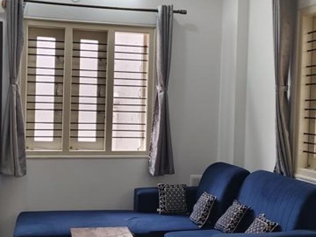Rental | 1 BHK 600 Sq.Ft. Apartment in Indiranagar