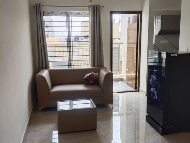 Rental | 1 BHK 600 Sq.Ft. Apartment in Keerthana Residency