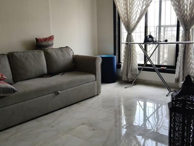 Rental | 1 BHK 600 Sq.Ft. Apartment in Krishna CHS Santacruz