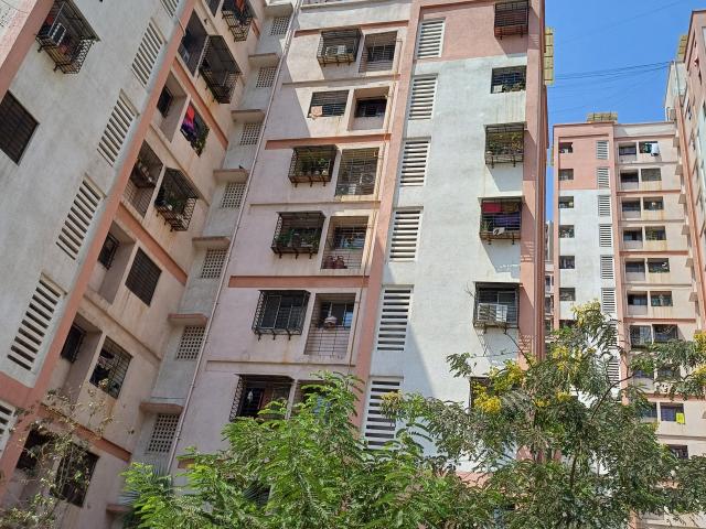 Rental | 1 BHK 600 Sq.Ft. Apartment in Megh Malhar Co op Housing Society