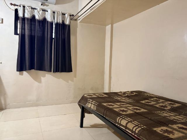 Rental | 1 BHK 600 Sq.Ft. Apartment in Parmar Nagar