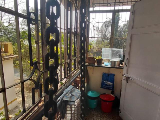 Rental | 1 BHK + 600 Sq.Ft. Apartment in Peace N Joy Apartment