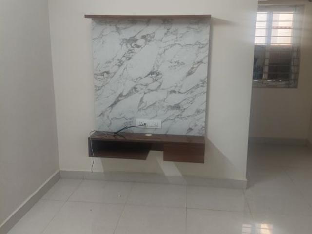 Rental | 1 BHK 600 Sq.Ft. Apartment in Prashanth Nilaya