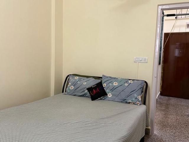 Rental | 1 BHK 600 Sq.Ft. Apartment in Pushpa Vihar CHS