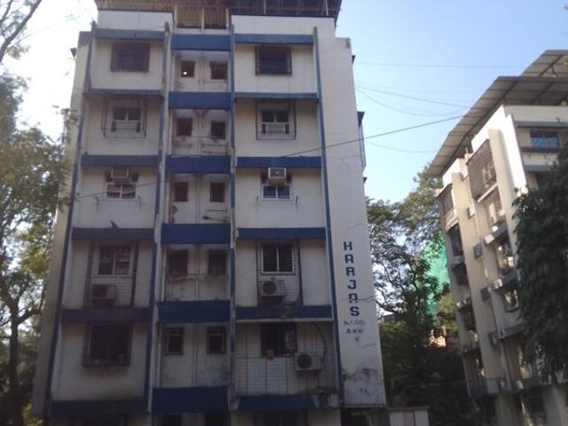Rental | 1 BHK + 635 Sq.Ft. Apartment in Harjas CHS