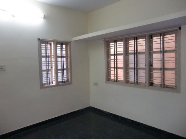 Rental | 1 BHK 630 Sq.Ft. Independent House in RT Nagar