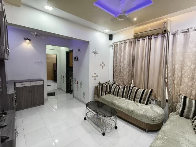 Rental | 1 BHK 645 Sq.Ft. Apartment in Kshitij CHS