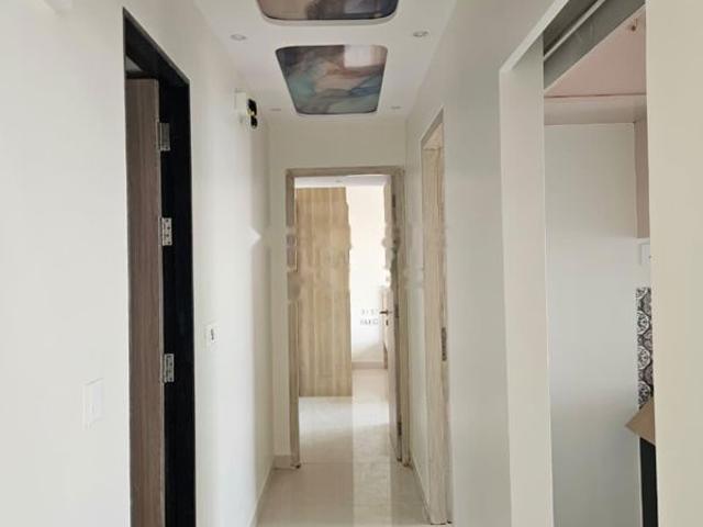 Rental | 1 BHK 640 Sq.Ft. Apartment in Leo Eminence